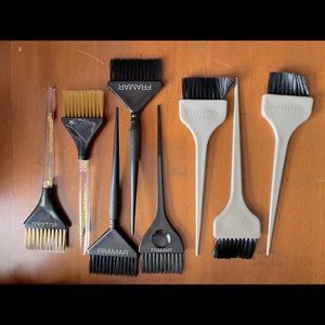 Color brushes for professional salon use. Used for 3 months in a salon.